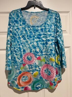 Women’s Blue Pool-Print Top with Float Ring Motif